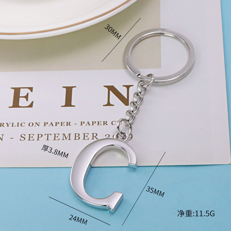 Inglés carta llavero bolsa colgante 26 letras mayúsculas y minúsculas y números llavero europeo y americano pequeño regalo personalización