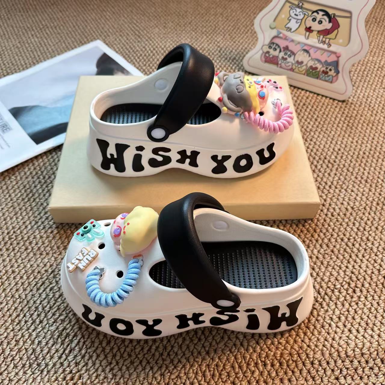 Unique Design Thick-Soled Height-Increasing Clogs, New Summer Eva Comfortable Fashion Color-Blocking Two-Way Closed-Toe Slippers