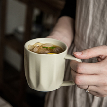 R9DC 复古设计感杯子家用喝水杯简约咖啡杯情侣陶瓷杯马克杯