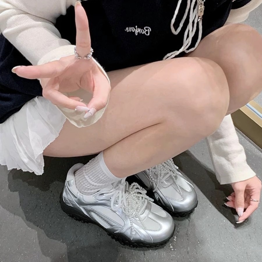 [Suiyin] 2025 nueva base de media luna original ~ encaje con perlas de alta casual Gump zapatos de entrenamiento de mujeres