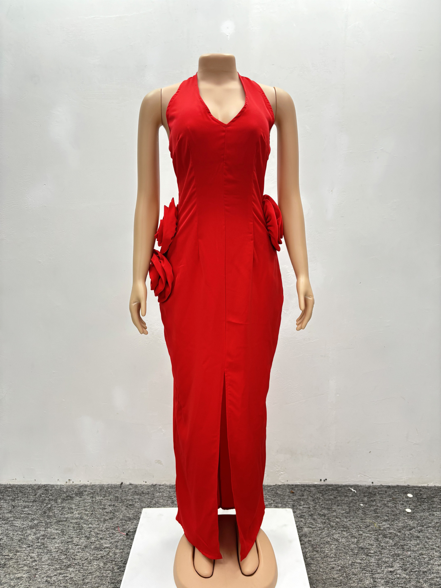 455g Weight Maxi Long Dress Dress Length Type Sleeveless Sleeve Length Sheath Dress Dresses Type Polyester Fabric Type High Waist Waist Line Banquet Occasion Halter Neck Neckline Slim Fit Type Flower Pattern Summer Season Women's Gender Elegant Style Wholesale Women's Elegant Flower Banquet Halter Neck Sleeveless Sheath Dress 3