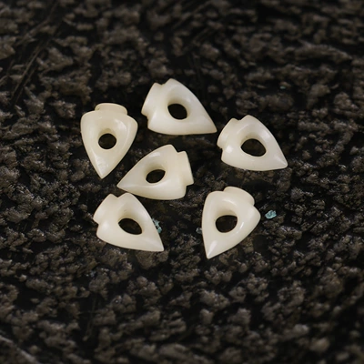 Xizang-style camel bone tail beads, triangular spacer beads, DIY bracelet accessories, disciple beads, decorative accessories (Zərgərlik ara hissələri) - 1-dimensions-are-approximately-1251065mm