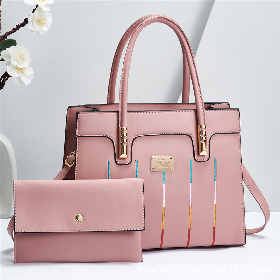 Women's Pu Leather Color Block Classic Style Sewing Thread Square Zipper Bag Sets Handbag display picture 5