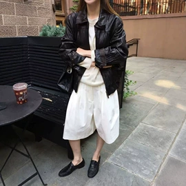 连衣裙;女式衬衫;女式T恤