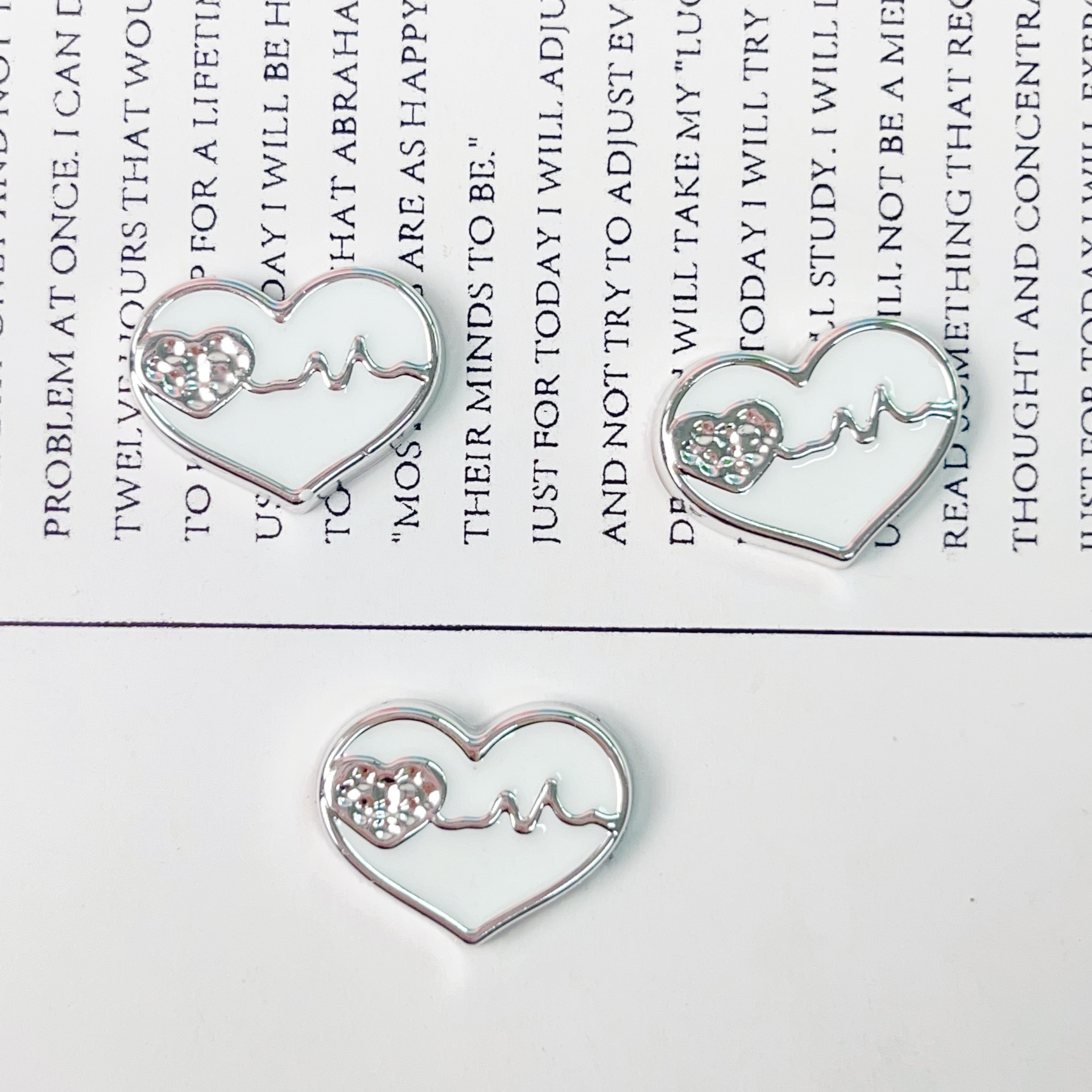 Corea del sur fragancia goteo de aceite camellia amor diy accesorios de joyería caja de teléfono móvil bolsas de zapatos material de parche de hebilla