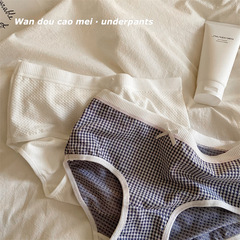 Plaid underwear is simple, comfortable, breathable, pure desire, mid-waist girl, cute, small, fresh, pure cotton briefs