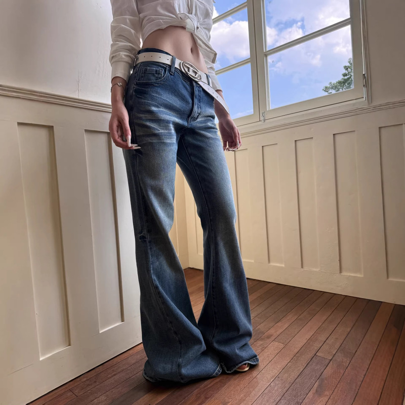 Early Autumn New Versatile Short Stylish Shirt + Casual Versatile Low-Waist Flared Floor-Length Jeans