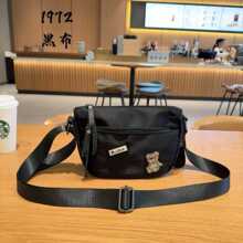 ����С���¿�����б����r��Ů���ٴ����e�μ������С�����