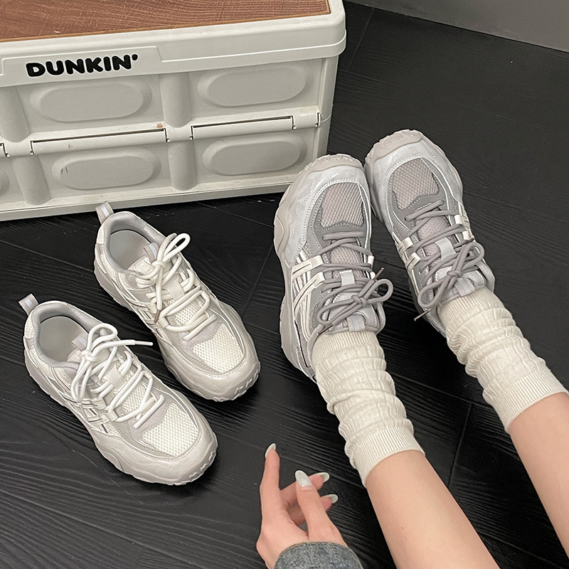 Women's chunky sneakers 2026 early autumn new model, breathable mesh outdoor sports shoes, thick-soled height-increasing versatile casual shoes for women, trendy Women's chunky sneakers 2026 early autumn new model, breathable mesh outdoor sports shoes, thick-soled height-increasing versatile casual shoes for women, trendy
