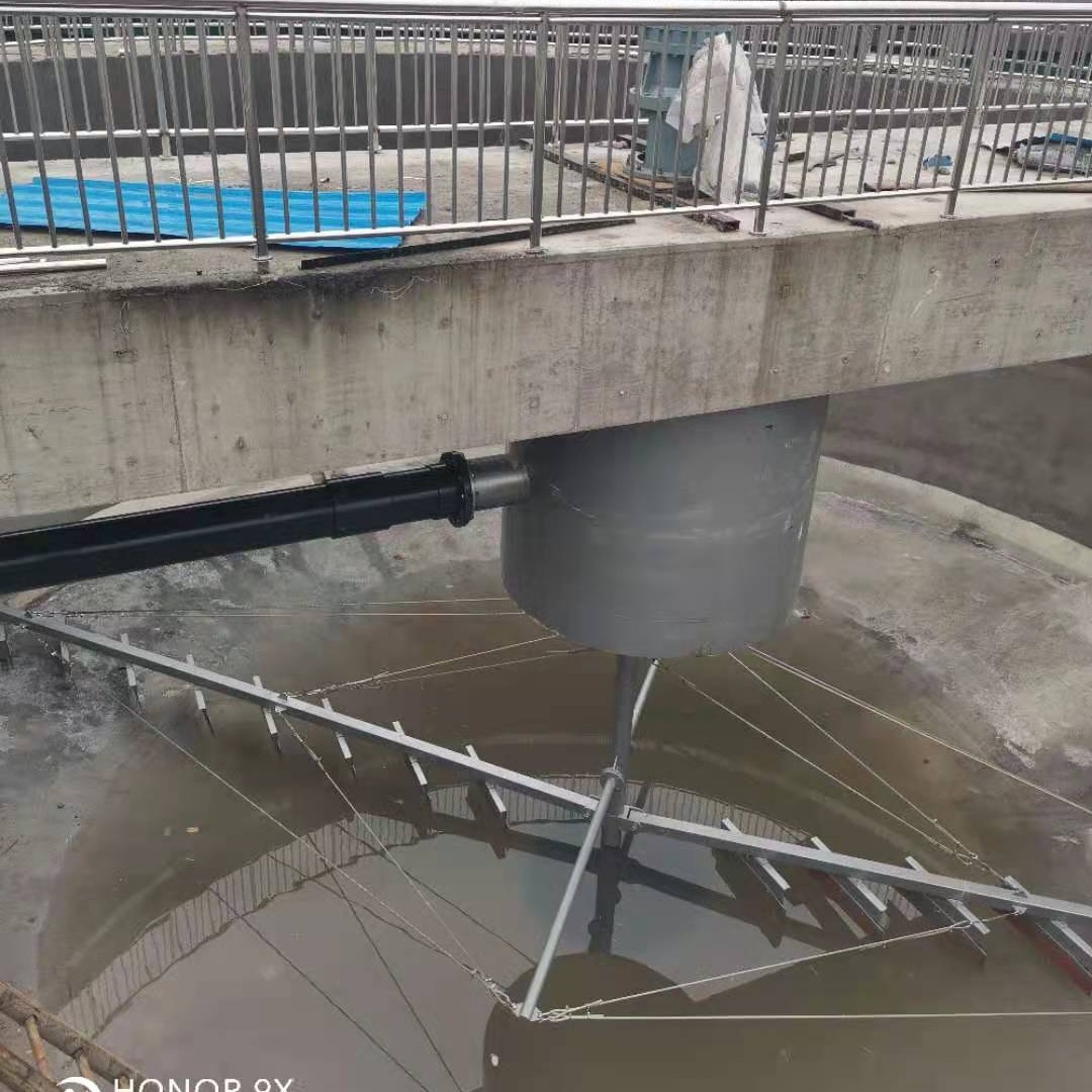 中心传动刮泥机 厂家供应城市废水设备处理刮吸泥机 小型刮泥机