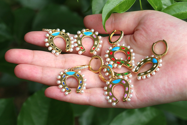 Daily Occasion Copper Material Geometric U-shaped Horseshoe Copper Inlaid Zircon Colorful Oil Earrings