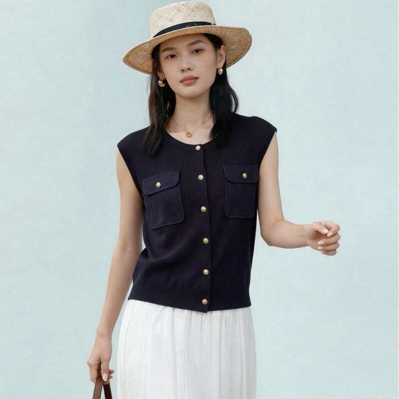 Qin Lan endorses the Yifuli Lyocell Linen Refreshing Sleeveless Cardigan Knitwear for women 2026 sweater 96636 Qin Lan endorses the Yifuli Lyocell Linen Refreshing Sleeveless Cardigan Knitwear for women 2026 sweater 96636