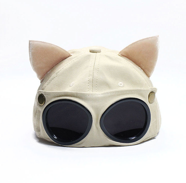 Simpatico con orecchie di gatto (pane al vapore a forma di orecchie di gatto), occhiali da aviatore, occhiali da sole primaverili ed estivi da baseball, lingua d'anatra_voghion.com