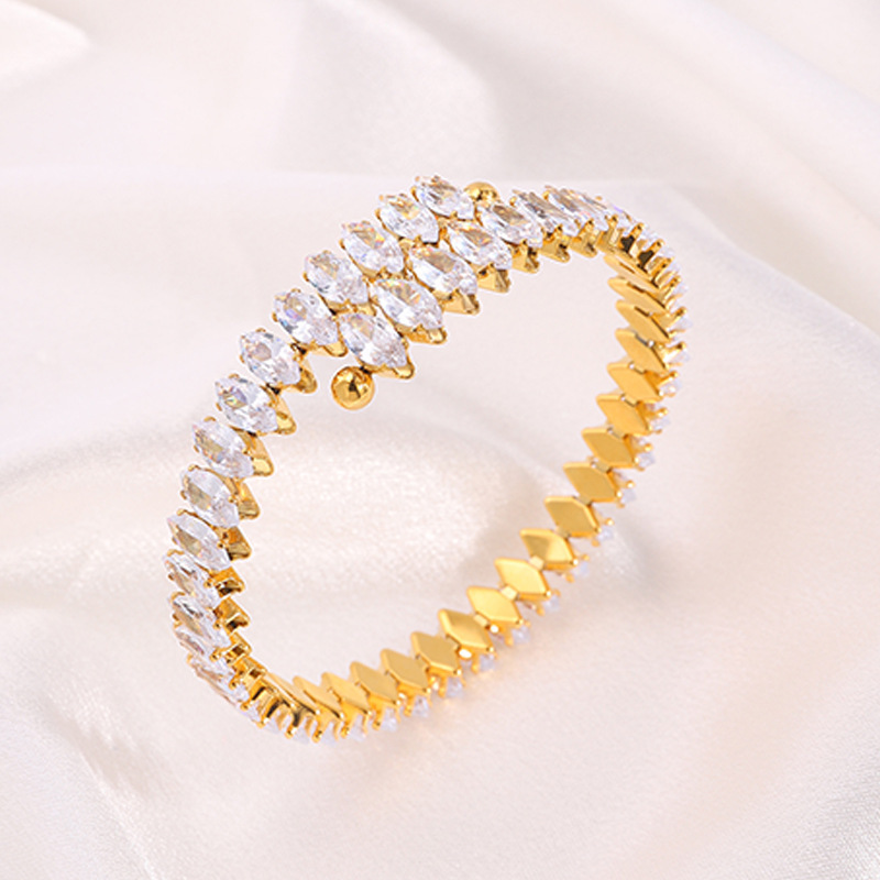 Titanium Steel Bracelet with Full Zirconium, Colorful Light Luxury Style Bracelet for Women, Cross-Border Fashion Niche High-End Jewelry Bracelet Titanium Steel Bracelet with Full Zirconium, Colorful Light Luxury Style Bracelet for Women, Cross-Border Fashion Niche High-End Jewelry Bracelet