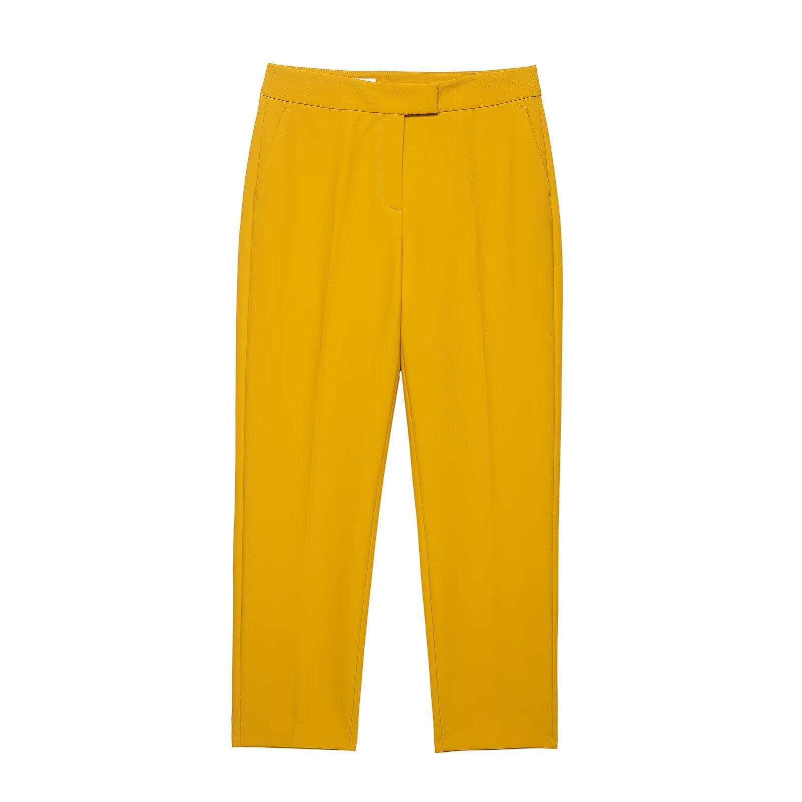 Dameskleding: Dubbelknoops colbert met gewatteerde schouders en slim fit broek._voghion.com