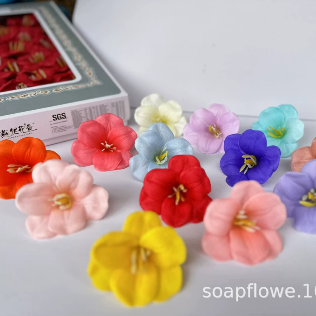 2025 новый имитация цветочной фабрики прямые продажи открытый тюльпан мыло цветочная головка diy цветочный магазин упаковочные материалы