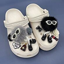 �ڻ�Сú��Ь����ɫ���μt�Gë��ɲ�ж����ЬЬ���b�Ʒ�ļ����N