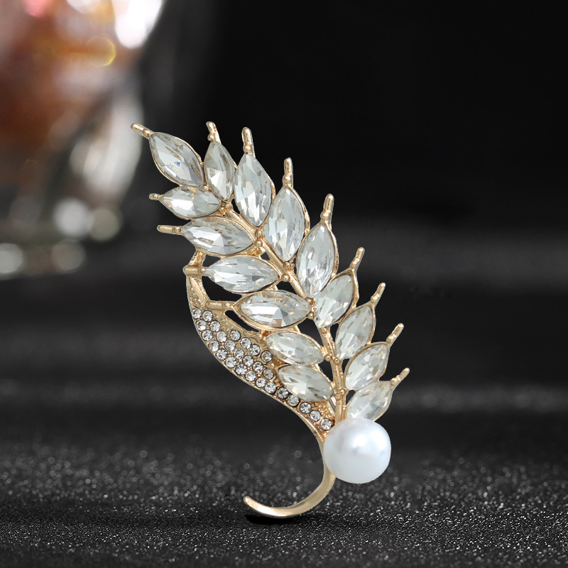 Brooch high end women's luxury wheat ear exquisite design niche suit accessories wholesale anti exposure pin buckle brooch_voghion.com