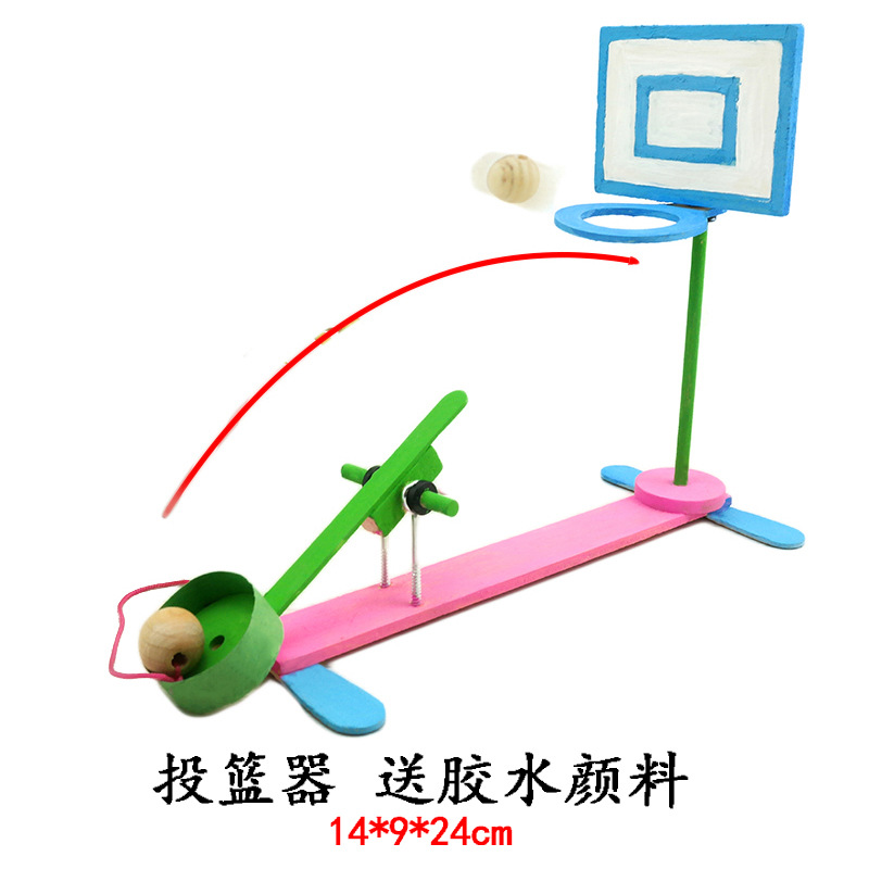 바구니에서 접착제 안료 공급