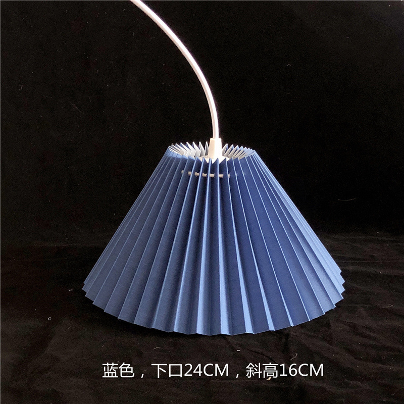 Un gran número de ventas originales de fábrica transfronterizas vintage24CM multi-color plisado lámpara de araña Corea del Sur ins corazón de la niña