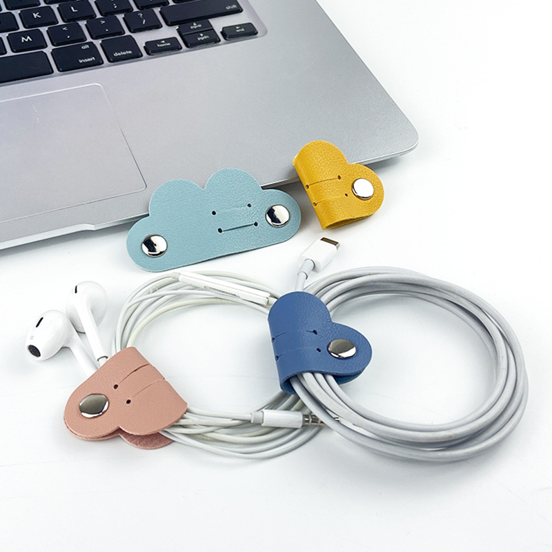 Spot transfronterizo pu cuero espeso amor en forma de corazón cable de datos clip de almacenamiento de paquete de acabado de hebilla de cable de auriculares fijo