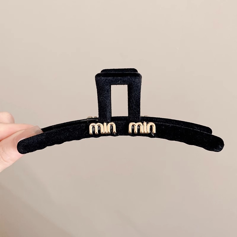 Estilo coreano de alta gama grande clip de agarre negro femenino 2025 nuevo clip de pelo en la parte posterior de la cabeza clip de tiburón clip de horquilla tocado