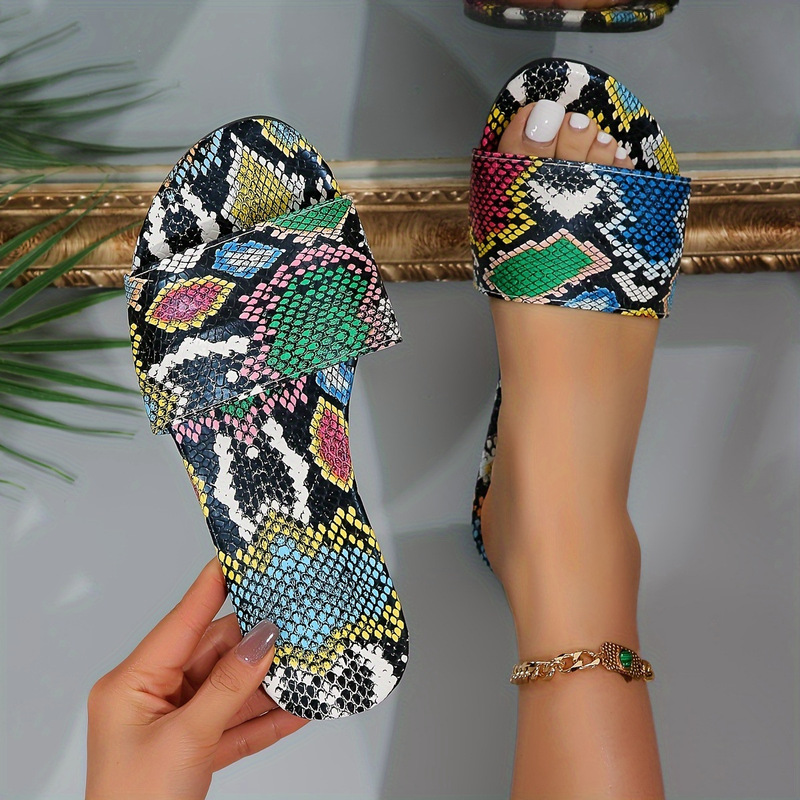Women's Snake Print Square-Toe Flat Sandals with Open Toe and Single Strap, Comfortable for Summer Beach Parties and Daily Wear