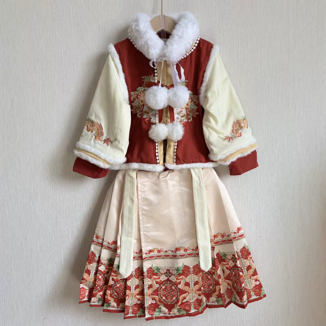 汉服女童秋冬拜年服套装新款拜年服古装超仙加厚喜庆两件套演出服