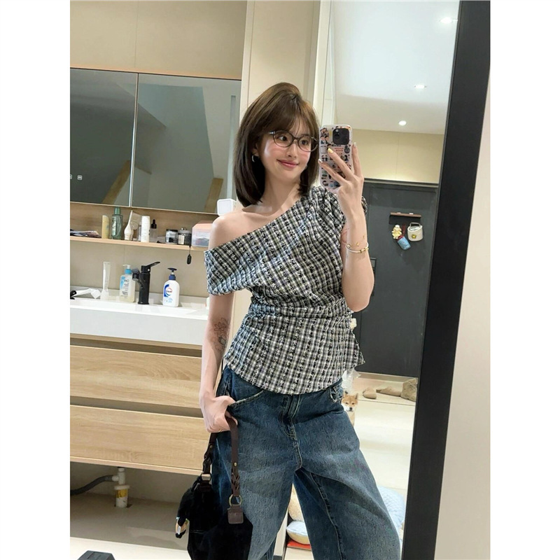 正しいバージョン！新しいレトロなカットアウトチェック柄オフショルダー半袖Tシャツ、女性用夏の気質ウェアデザイントップトレンディ|undefined