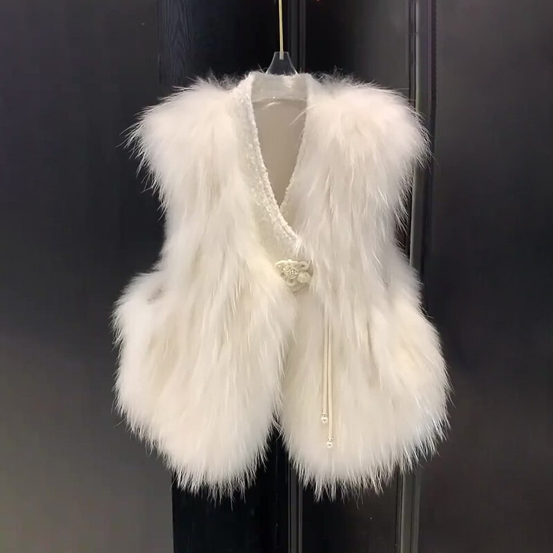 New Chinese-style faux fox fur vest jacket for women, outerwear with a national-style fashion and eco-friendly fur top New Chinese-style faux fox fur vest jacket for women, outerwear with a national-style fashion and eco-friendly fur top