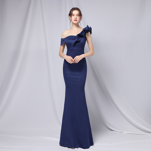 Fashionable long elegant sexy evening dress