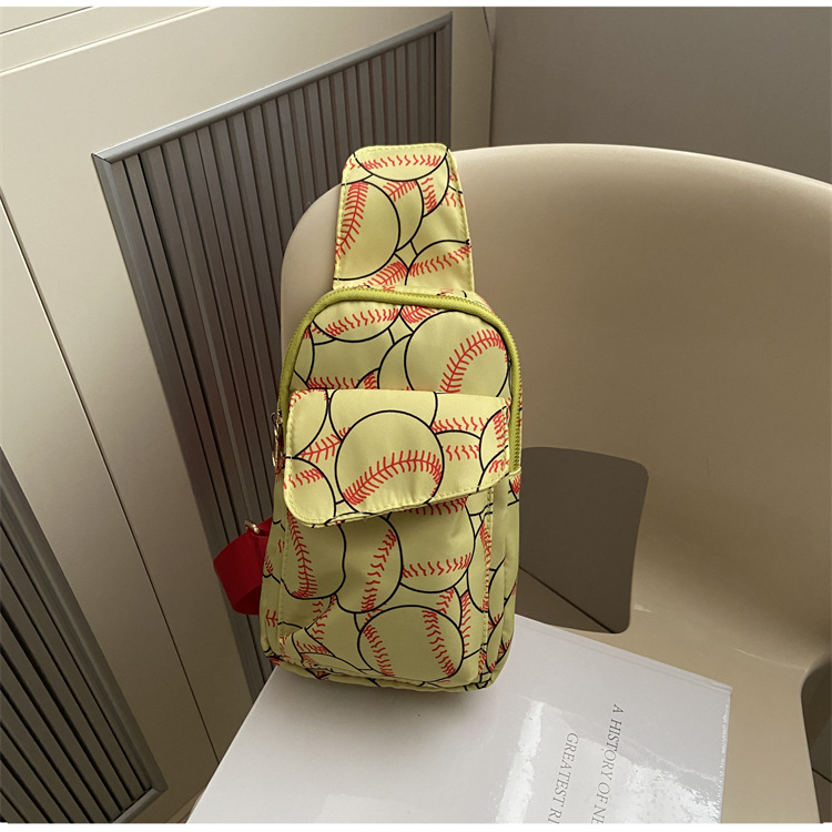 Women's Medium Nylon Ball Streetwear Square Zipper Fanny Pack display picture 43