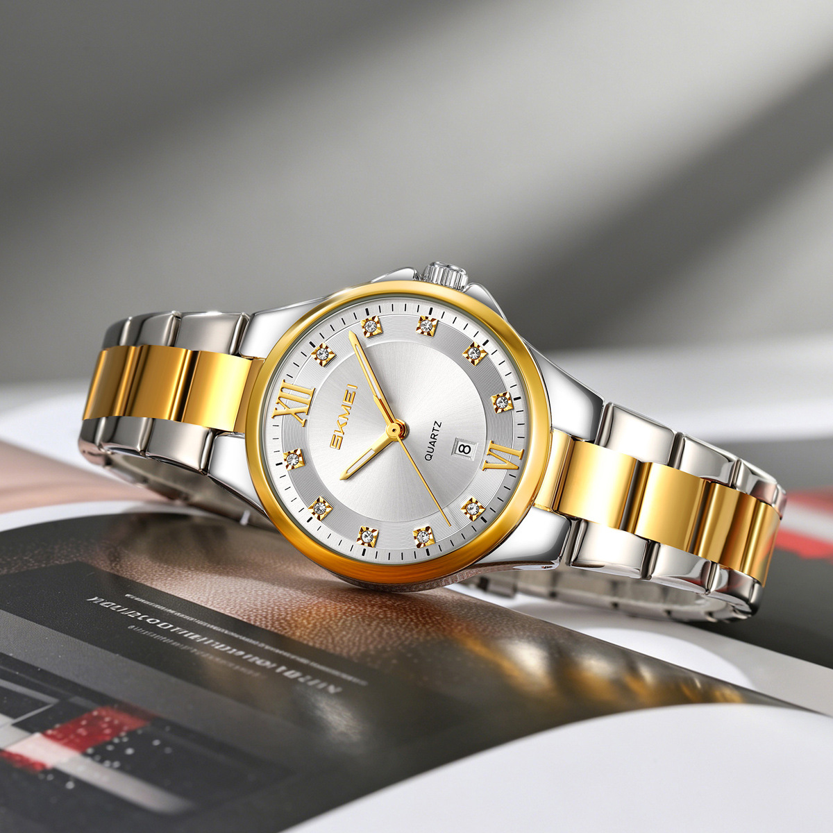 Momento Meimei oro diamantes damas reloj de cuarzo 30 metros calendario impermeable reloj de negocios mujer fuente de fábrica transfronteriza al por mayor