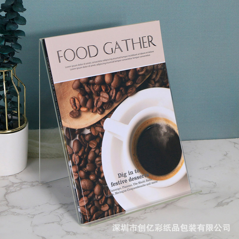 テーブル食器のサンプルプレート間の撮影装飾書ホテルレストランのグルメカフェの装飾はページをめくることができます。|undefined