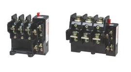 补偿装置;高压断路器;薄膜电容器