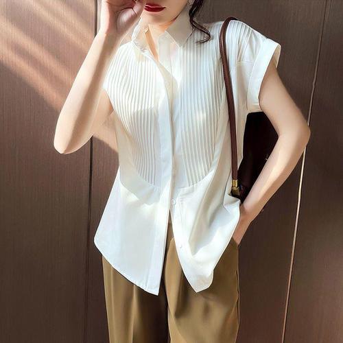 Short-sleeve white shirt for women: summer-style accordion-pleated, loose-fitting office wear with a chic, niche-design chiffon top featuring delicate flutter sleeves.