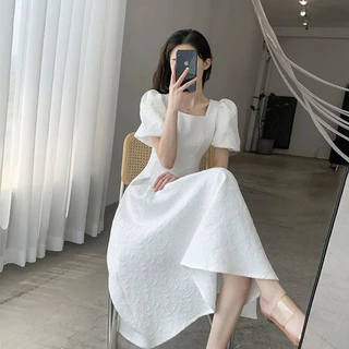 2024夏新款法式初恋白色大摆长裙子方领显瘦气质提花领证连衣裙女