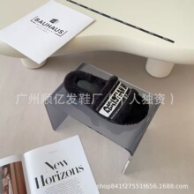 2025��D�Ҵ̽����ëëë��ЬŮ�r���⴩��״̽�һ�������e�ٴ�