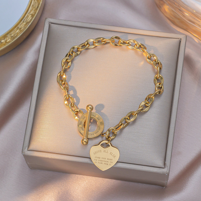 European and American Cross-Border Supply Heart Titanium Steel Bracelet Women's Personalized Jewelry Versatile Ot Buckle Trendyy Couple's Hand Jewelry Wholesale European and American Cross-Border Supply Heart Titanium Steel Bracelet Women's Personalized Jewelry Versatile Ot Buckle Trendyy Couple's Hand Jewelry Wholesale
