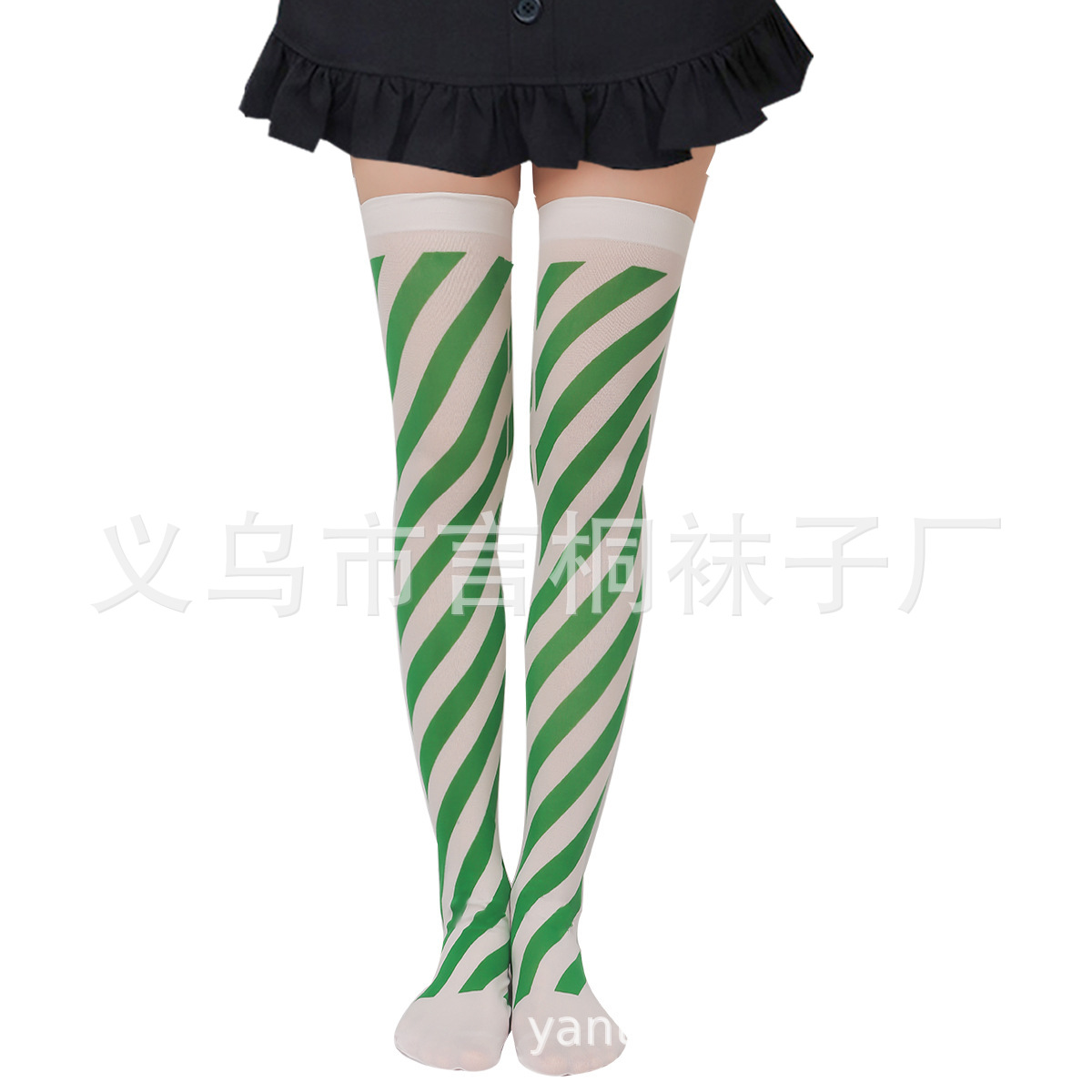 Medias de Navidad fabricantes transfronterizos en stock Medias de Halloween vacaciones vestir ropa accesorios rayas sobre la rodilla Calcetines