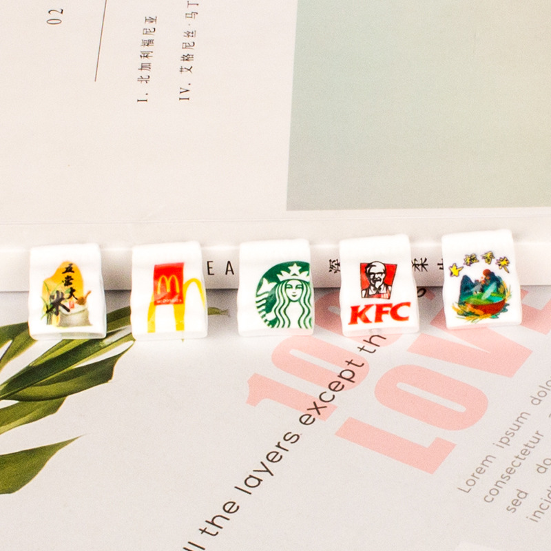 クリームゴム部品卸売りdiy材料キーホルダー携帯電話ケースペンダント樹脂部品食遊び立体袋