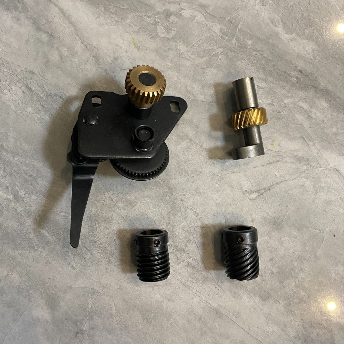 缝纫机配件包缝机锁边机高速拷边机