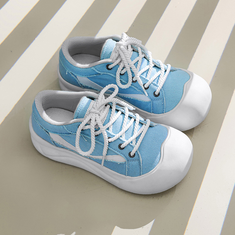Zapatos de punta grande feos y lindos de nicho, zapatos de lona de otoño coreanos de suela gruesa con absorción de impactos, zapatos casuales bajos cómodos y versátiles