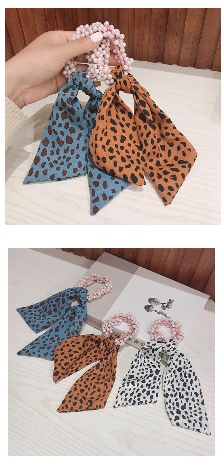 Fashion Leopard Print Pearl Hair Scrunchies display picture 4