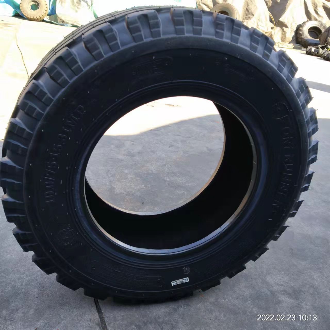 供应农机具轮胎10.0/75-15.3联合收割机前轮可用10.0/75-15.3轮胎