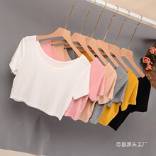 ���Ī���������������ɫ�̿����A�I¶Ě�b��Ů����ȴ��a