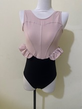 荷叶边圆领美背高腰遮肚连体服女士简约时尚撞色拼接显白舞蹈体服