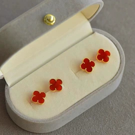 手镯;手链;戒指