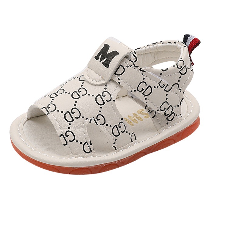 Sandalias de bebé de verano Zapatos de niño de fondo suave 0-1 años de edad Niño Zapatos de playa Mujer bebé llamando zapatos de una sola pieza entrega