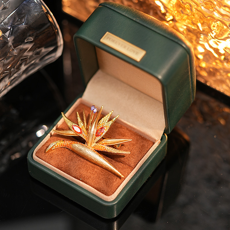 Neue chinesische Paradiesvogel-Blumen-Paradiesvogel-Brosche, Kupfer-Zirkon-Design, Mantel-Brosche_voghion.com